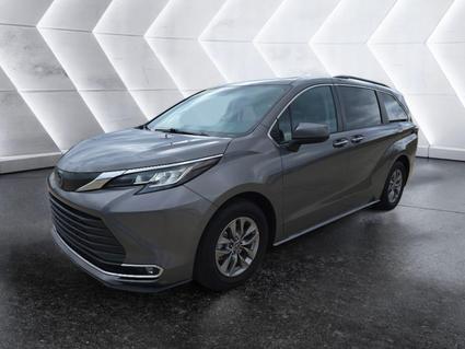 2023 Toyota Sienna New Albany MS