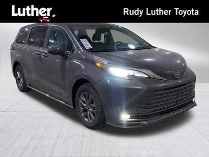 2025 Toyota Sienna Minneapolis MN
