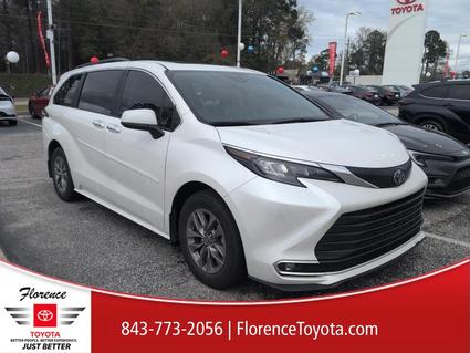 2024 Toyota Sienna Florence SC