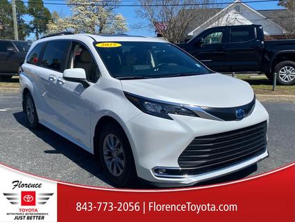 2024 Toyota Sienna Florence SC