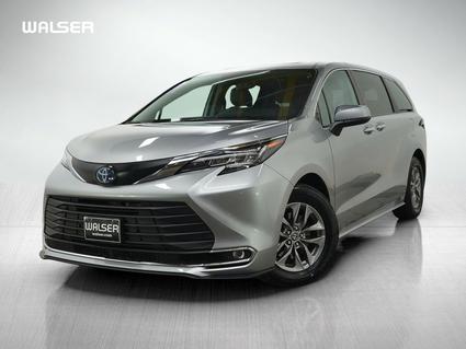 2021 Toyota Sienna Burnsville MN