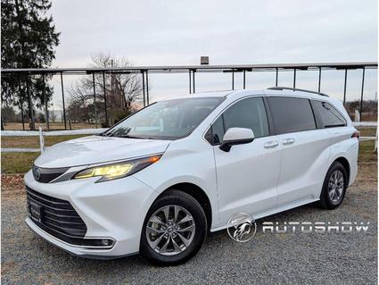 2023 Toyota Sienna Somerset NJ