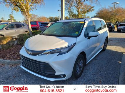2025 Toyota Sienna Jacksonville FL