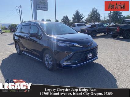 2022 Toyota Sienna La Grande OR