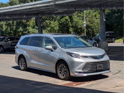 2022 Toyota Sienna Manchester CT