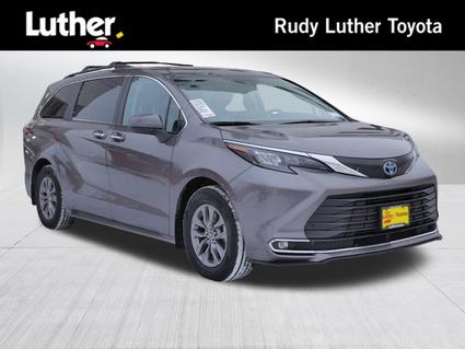 2024 Toyota Sienna Minneapolis MN
