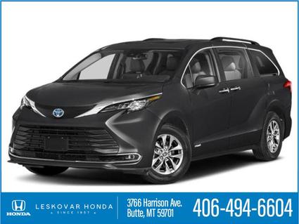 2022 Toyota Sienna Butte MT
