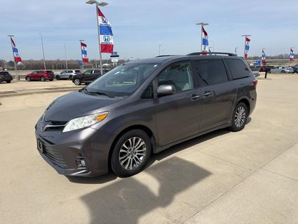 2018 Toyota Sienna Effingham IL