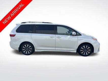 2019 Toyota Sienna Salem OR
