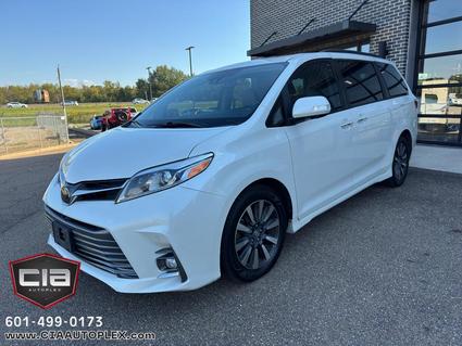 2018 Toyota Sienna Madison MS