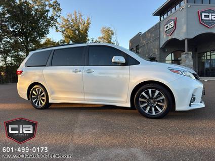 2018 Toyota Sienna Madison MS