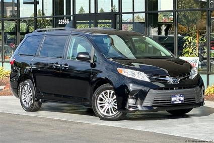 2020 Toyota Sienna Vero Beach FL