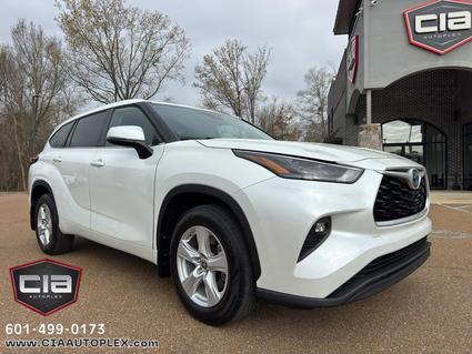 2022 Toyota Highlander Hybrid Madison MS