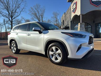 2022 Toyota Highlander Hybrid Madison MS