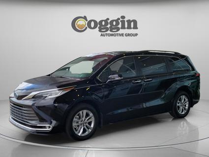 2025 Toyota Sienna Jacksonville FL