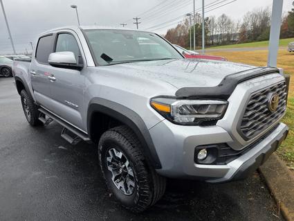 2020 Toyota Tacoma Paris TN