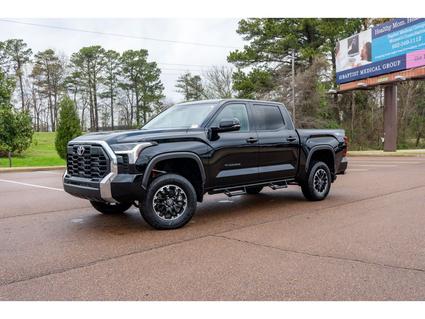 2025 Toyota Tundra Hernando MS
