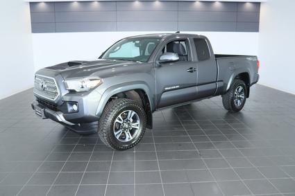 2017 Toyota Tacoma  