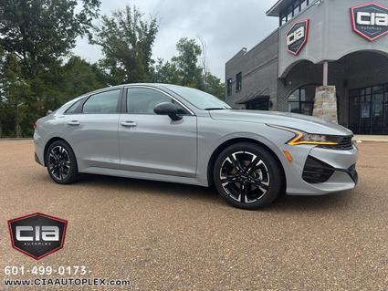2023 Kia K5 Madison MS