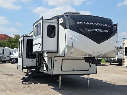 2023 CHAPARRAL 334FL Cleburne TX