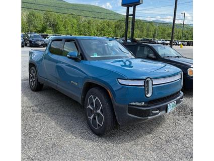 2022 Rivian R1T Cliffton Park NY