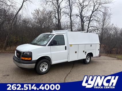 2025 GMC Savana Waterford WI