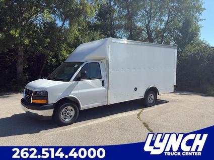 2025 GMC Savana Waterford WI