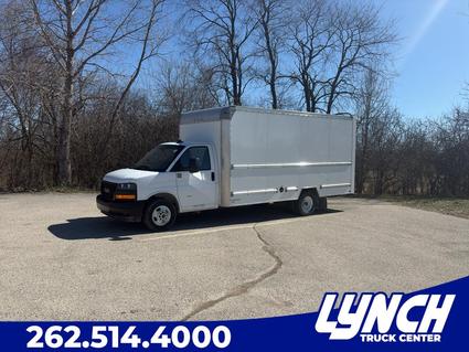 2022 GMC Savana Waterford WI