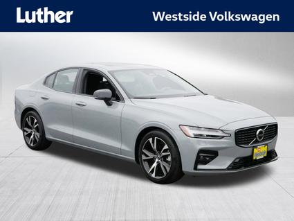 2025 Volvo S60 Minneapolis MN