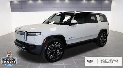 2025 Rivian R1S  