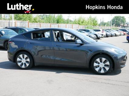 2024 Tesla Model Y Hopkins MN