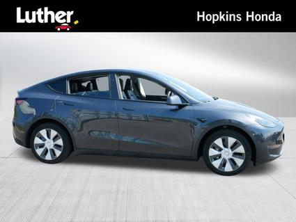 2024 Tesla Model Y Hopkins MN
