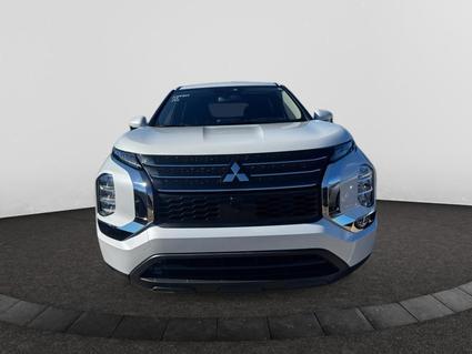 2023 Mitsubishi Outlander Saltillo MS