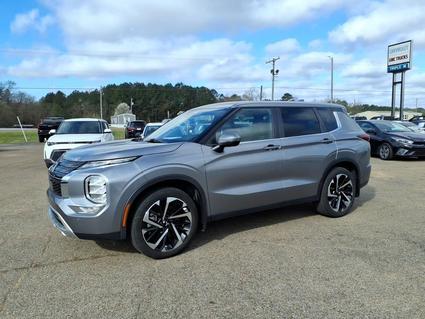 2022 Mitsubishi Outlander Carthage MS