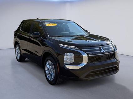 2025 Mitsubishi Outlander Oak Ridge TN