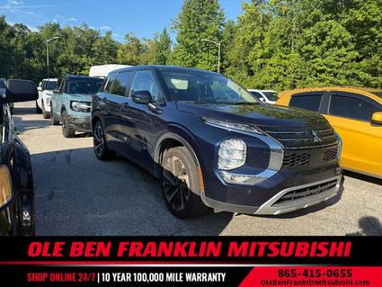 2022 Mitsubishi Outlander Oak Ridge TN