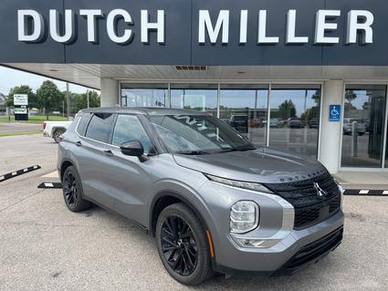 2022 Mitsubishi Outlander El Dorado KS