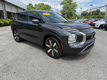 2025 Mitsubishi Outlander Oak Ridge TN