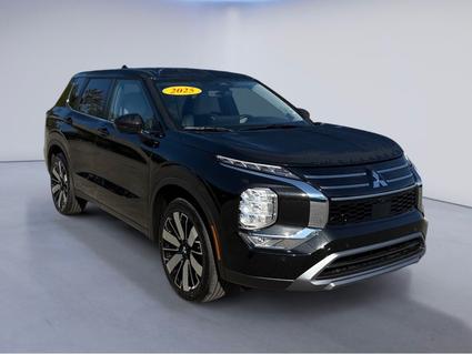 2025 Mitsubishi Outlander Oak Ridge TN
