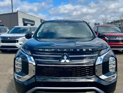 2026 Mitsubishi Outlander Saltillo MS