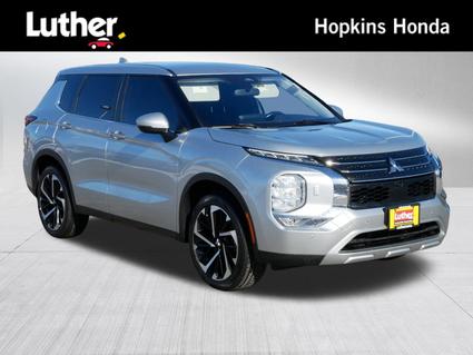 2023 Mitsubishi Outlander Hopkins MN