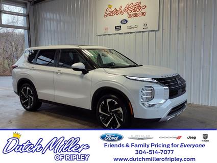 2023 Mitsubishi Outlander Ripley WV