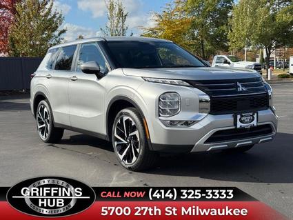 2023 Mitsubishi Outlander Milwaukee WI