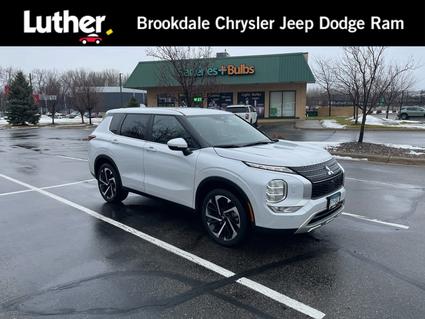 2023 Mitsubishi Outlander Minneapolis MN