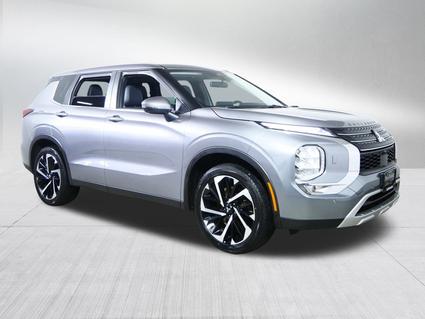 2022 Mitsubishi Outlander Minneapolis MN