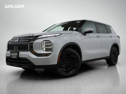 2024 Mitsubishi Outlander Hopkins MN