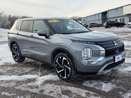 2024 Mitsubishi Outlander Baraboo WI