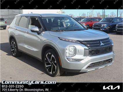 2024 Mitsubishi Outlander Bloomington IN