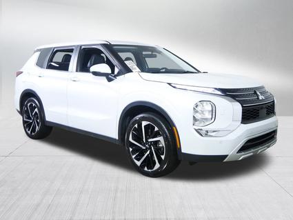 2024 Mitsubishi Outlander Minneapolis MN