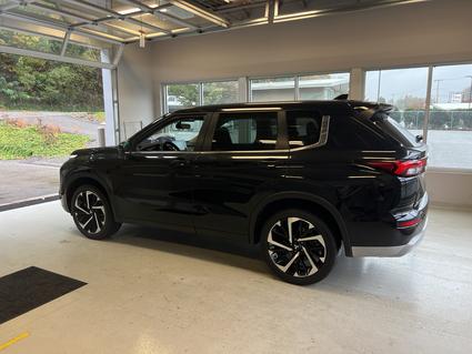 2024 Mitsubishi Outlander Roanoke VA